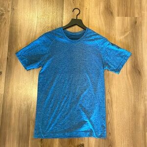 Lululemon - Metal Vent Tech Tee - Small - Blue